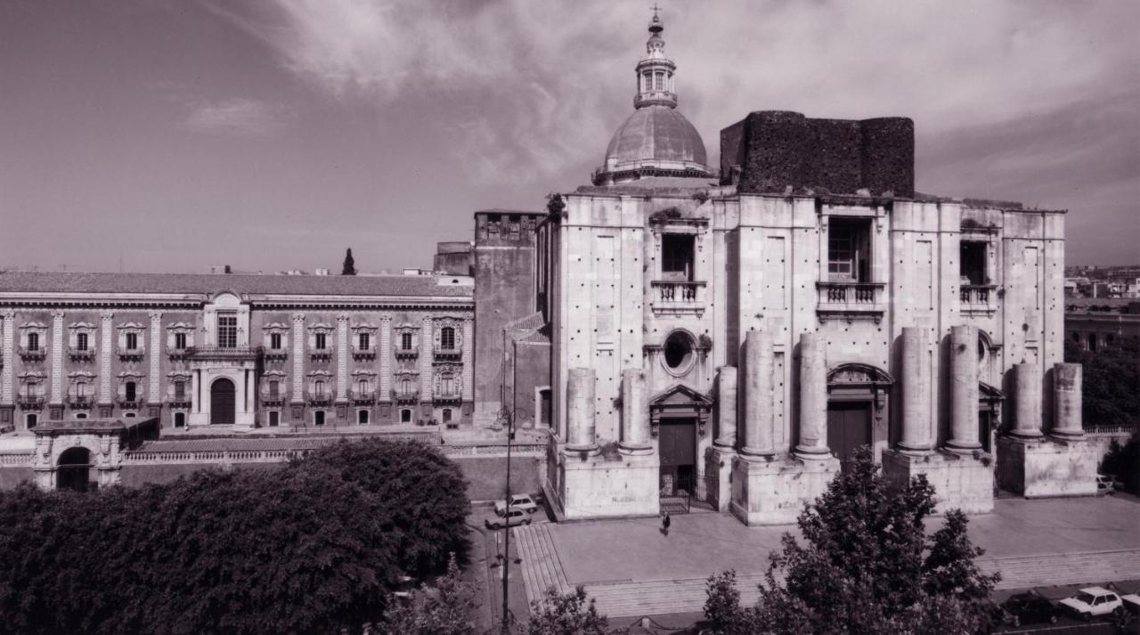 Benedettini Palace - exclusive suites&views Catania Bagian luar foto
