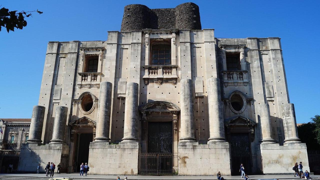 Benedettini Palace - exclusive suites&views Catania Bagian luar foto