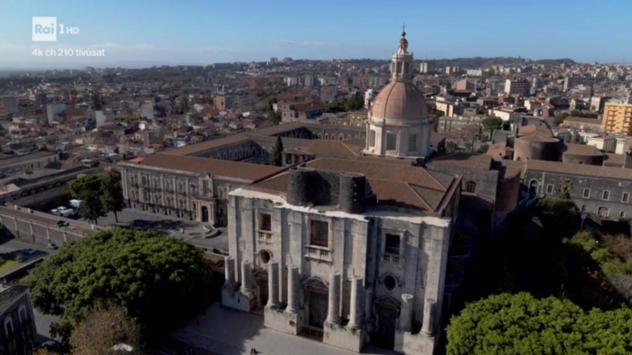 Benedettini Palace - exclusive suites&views Catania Bagian luar foto