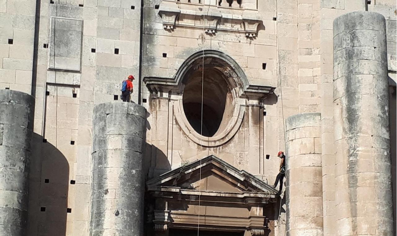 Benedettini Palace - exclusive suites&views Catania Bagian luar foto