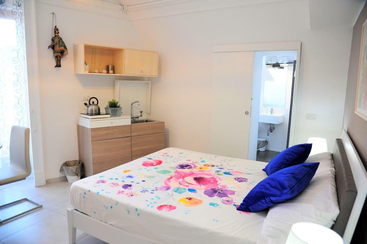 Benedettini Palace - exclusive suites&views Catania Bagian luar foto