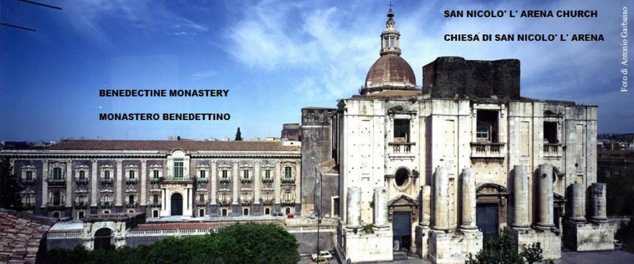 Benedettini Palace - exclusive suites&views Catania Bagian luar foto
