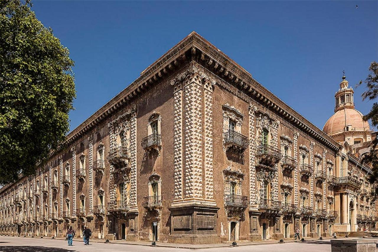 Benedettini Palace - exclusive suites&views Catania Bagian luar foto