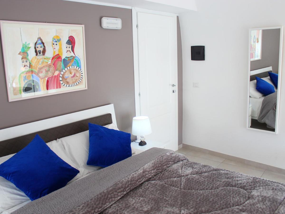 Benedettini Palace - exclusive suites&views Catania Bagian luar foto